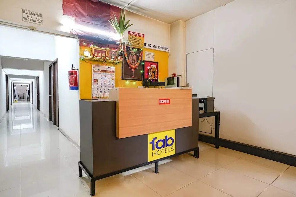 Fabhotel Saubhagya Elite