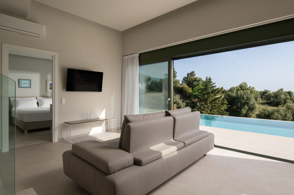 Olive Grove Suites - Villas with private pool and garden