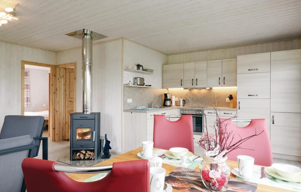 Stunning Home In Zerpenschleuse