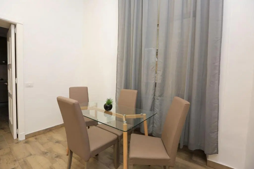 Plateia Apartment