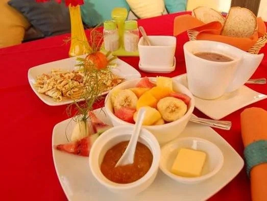 ChARTs Resort and ART-Café