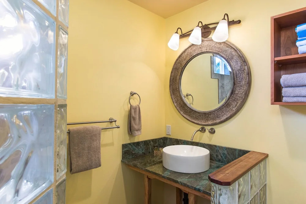 78-6721 Alii Dr Condo Unit 1-203 2 Bedrooms 2 Bathrooms Condo