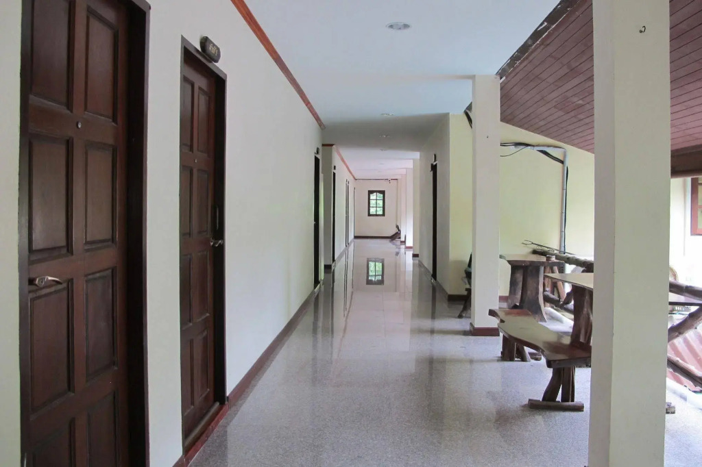 Koh Sichang Resort