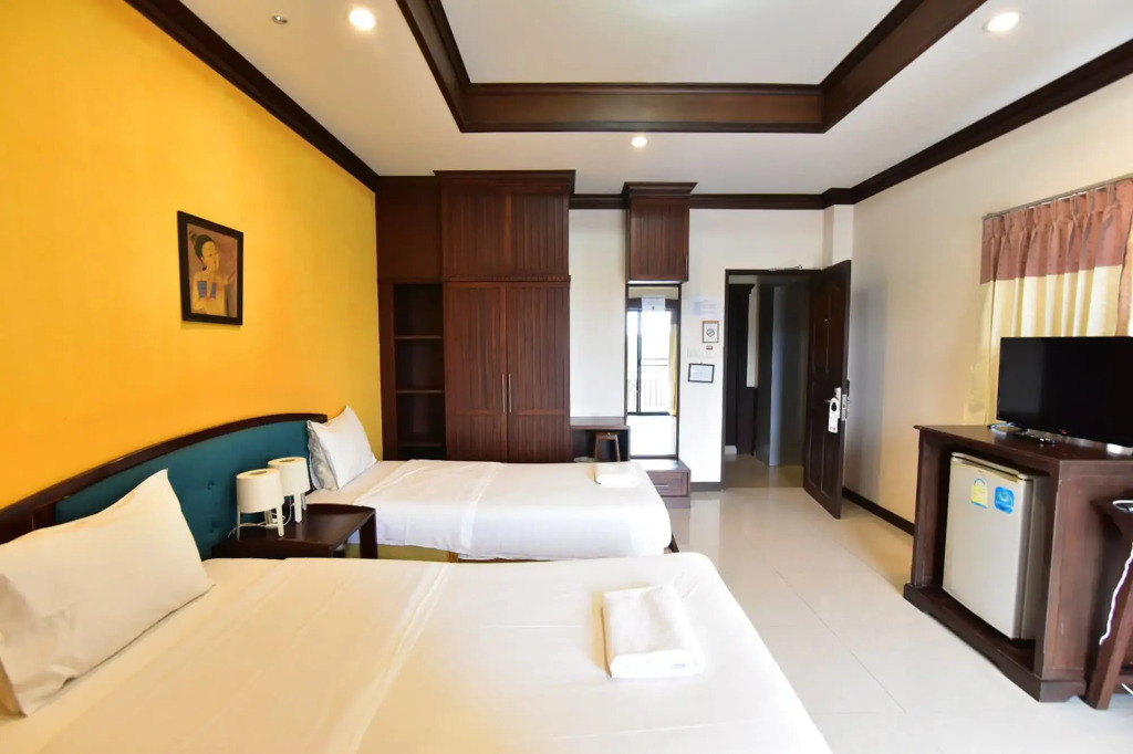 Narawan Hotel
