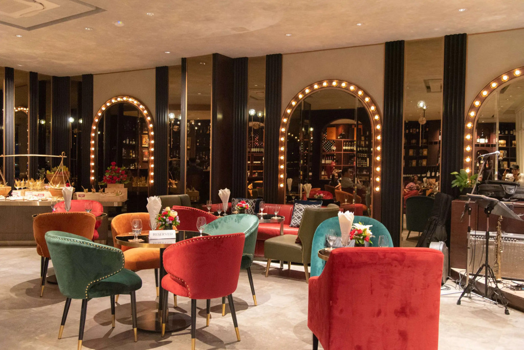 La Seine Boutique Hotel