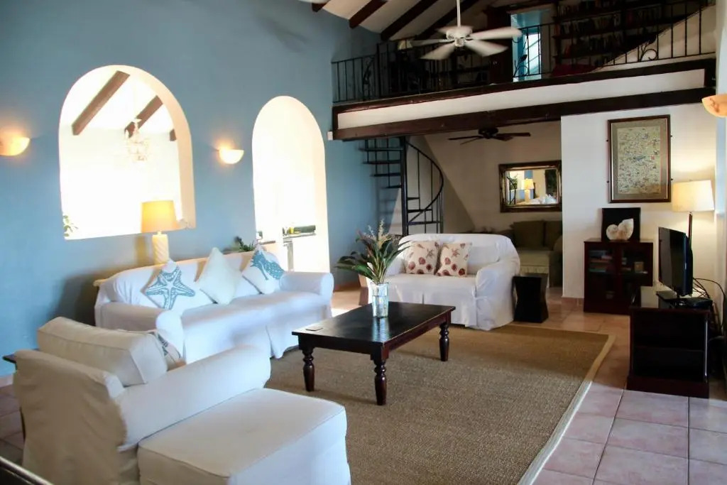 Waters Edge Villa - Oceanfront with Private Pool