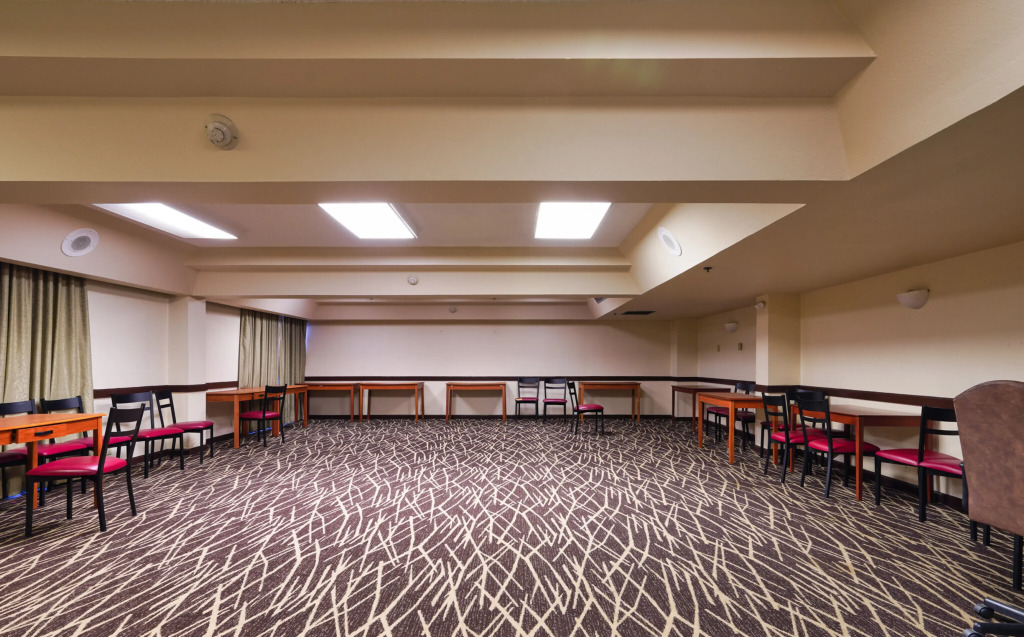 Red Roof Inn PLUS & Suites Houston - IAH Airport SW