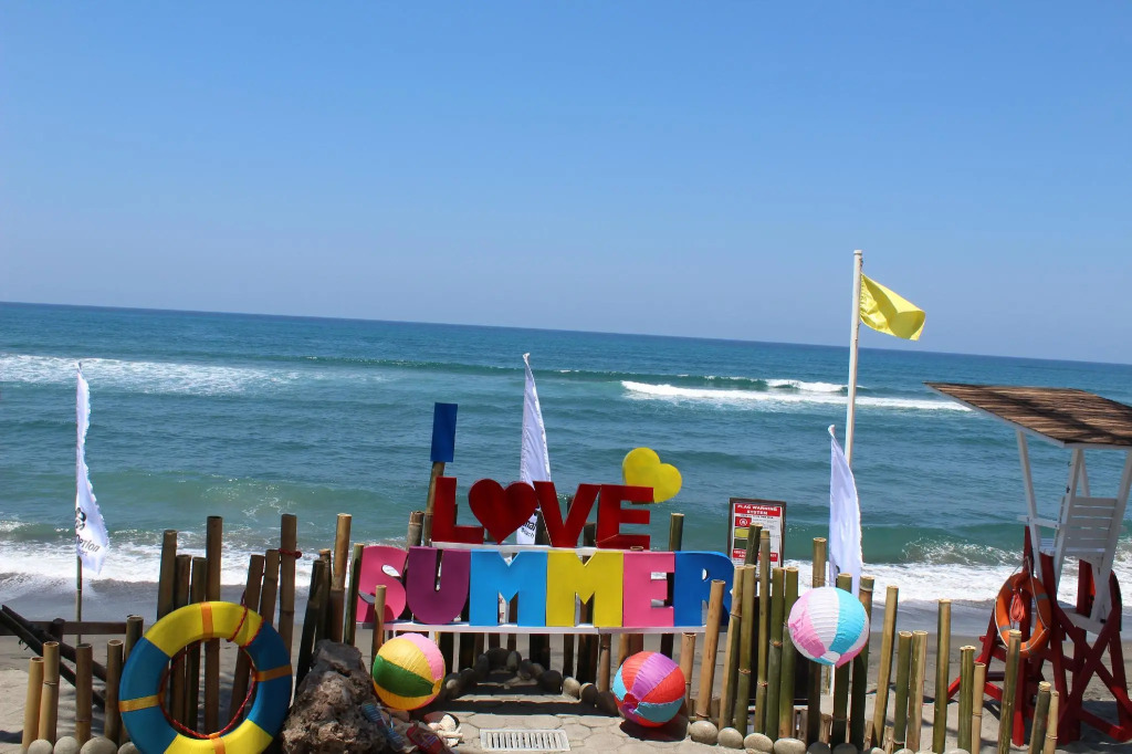 P&M Final Option Beach Resort