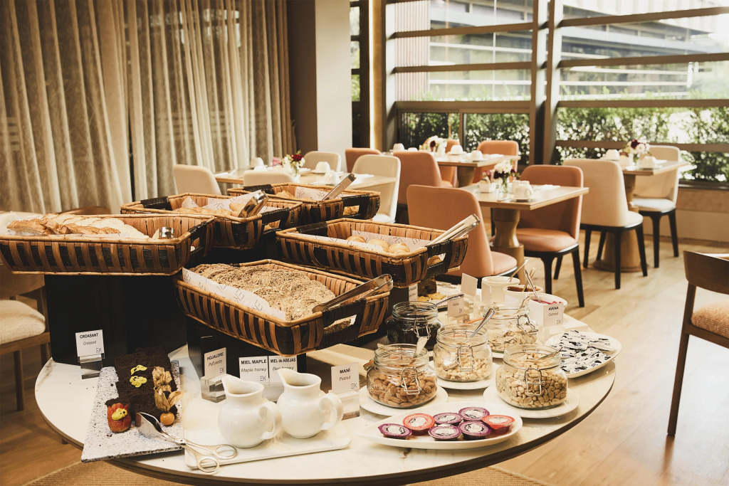 EK Hotel