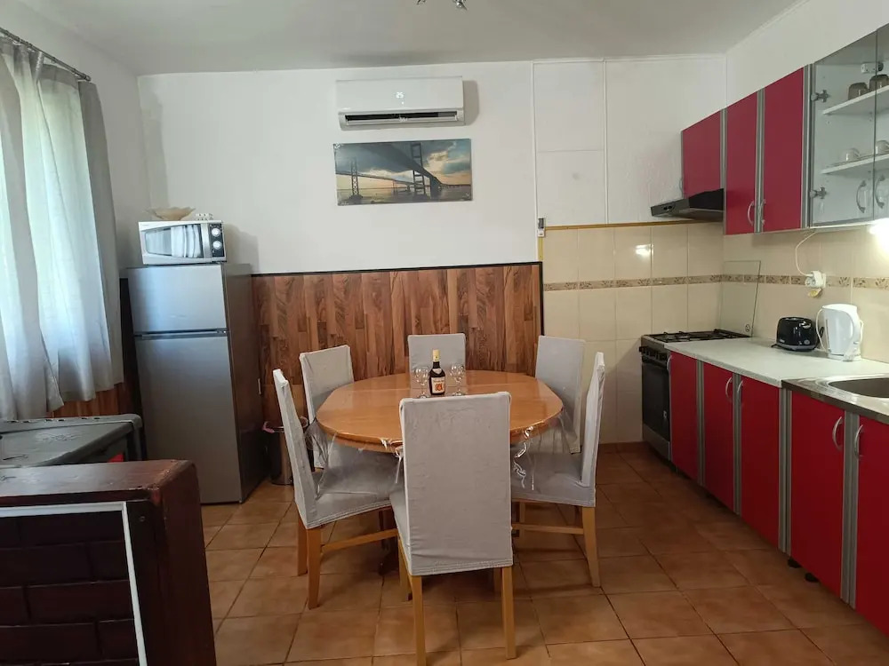 Holiday Home Višnja with Pool