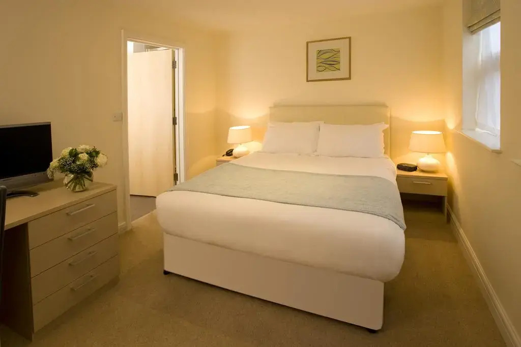 SACO Bath - St James Parade