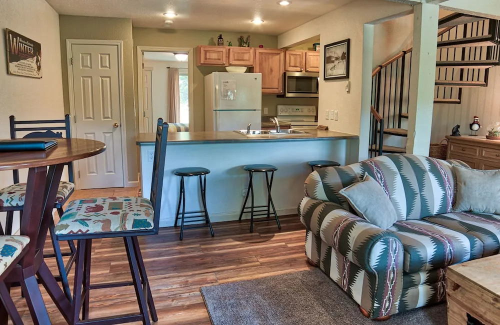 Bunker Hill Lode #1 Apartment 2