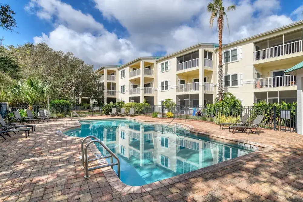 Ocean Reef #102