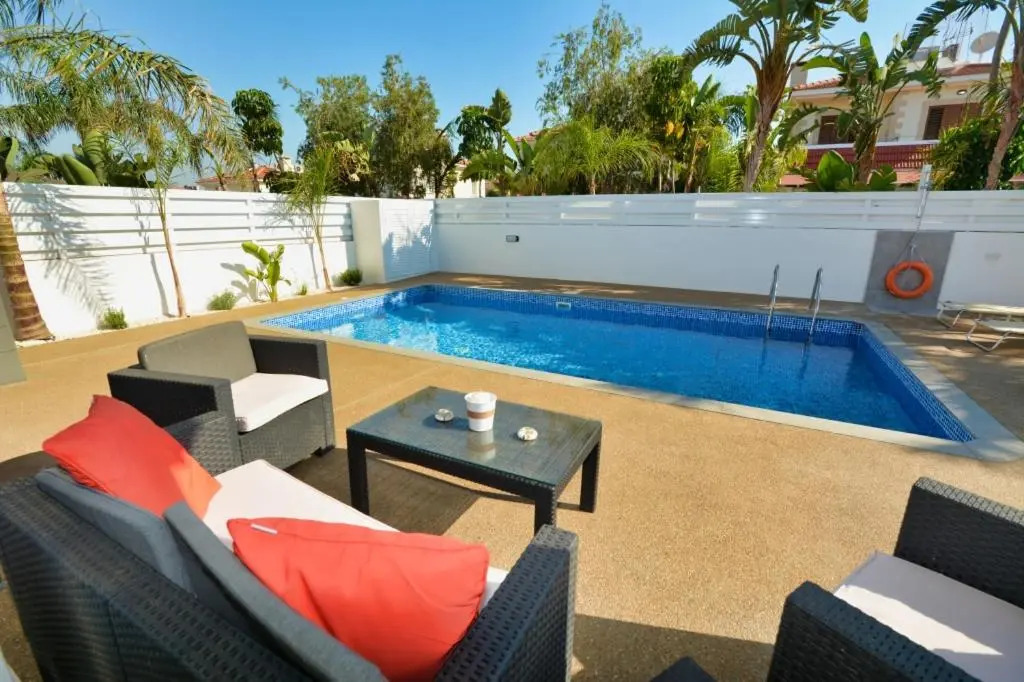 Villa Mario - 2min walk from Kapparis Beach