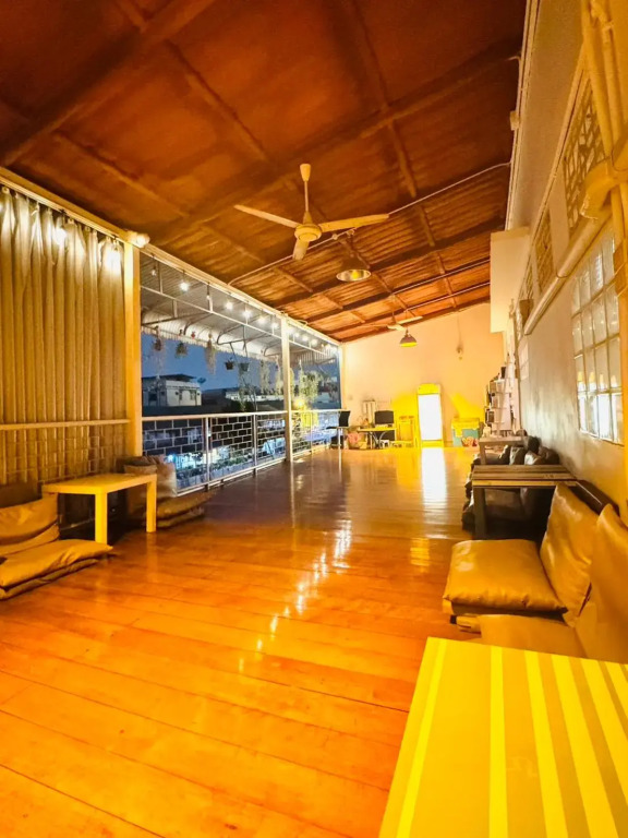 Baan Nampetch Hostel