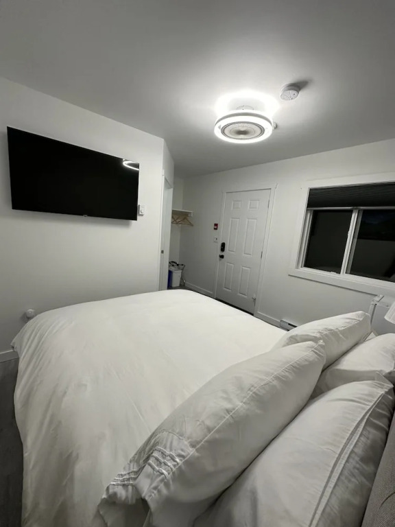 South Shore Motel