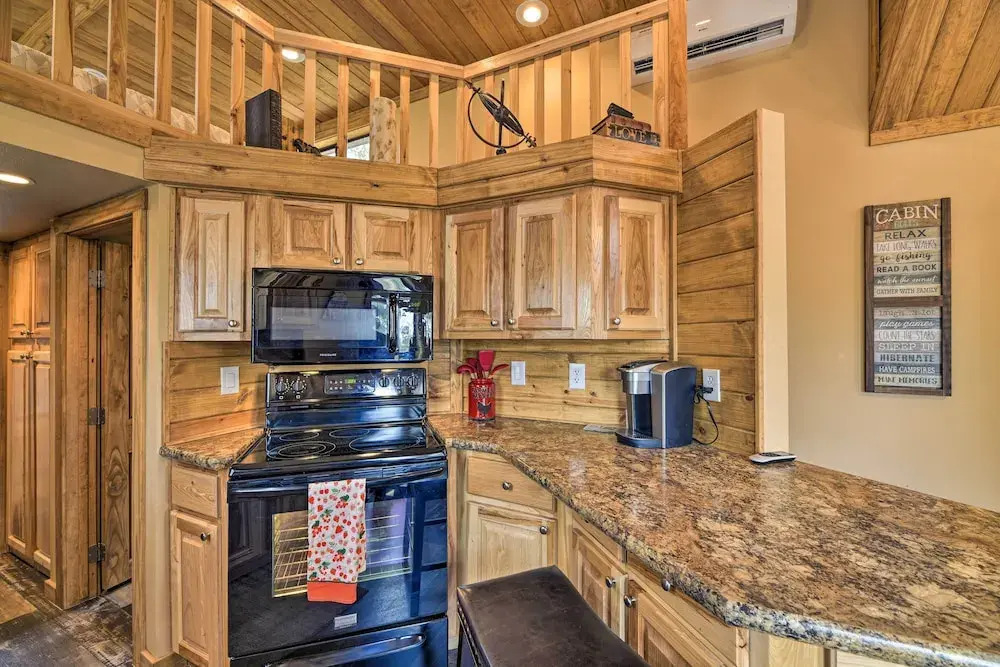 Pagosa Springs Tiny Cabin: Fish, Hike, Ski & Soak!