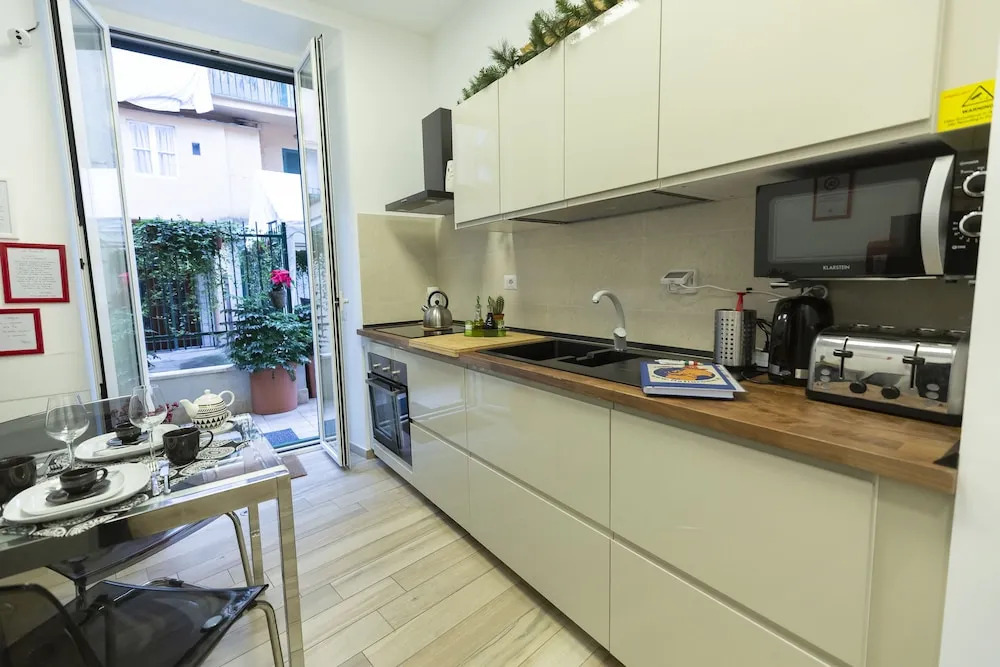 Trastevere Roma Deluxe Rooms