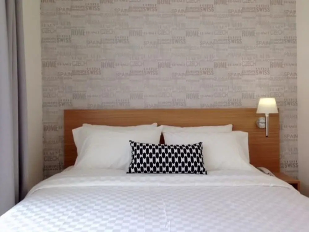 ehouzz