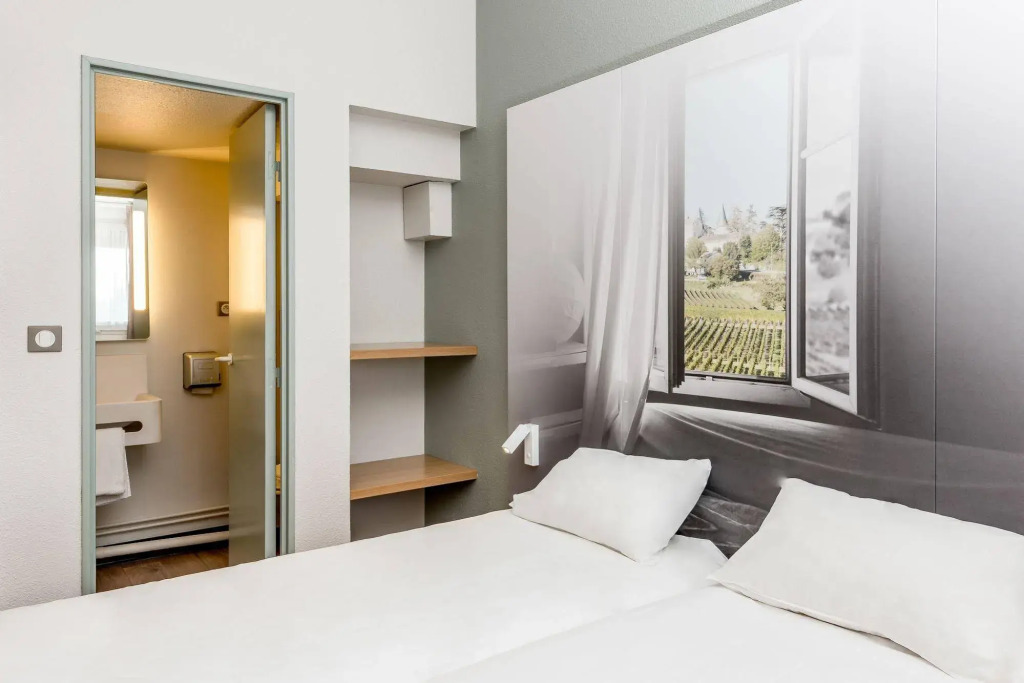 B&B HOTEL Bordeaux Mérignac Hôtel de Ville