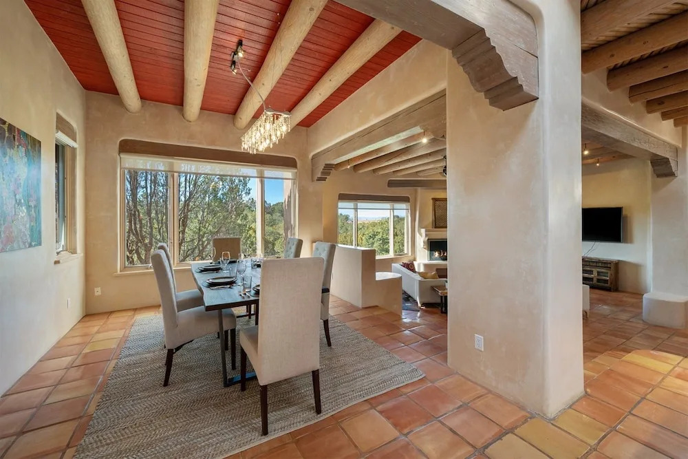 Casa Pinzon - Private Getaway, Minutes From Downtown