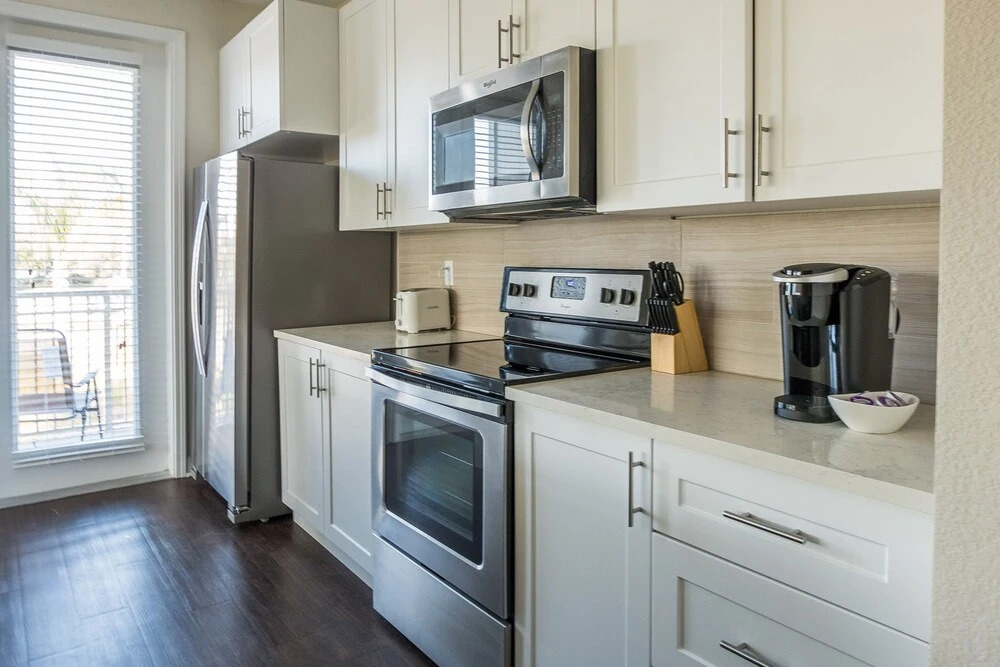 FRONTDESK The Point at Town Center Apts Jacksonville