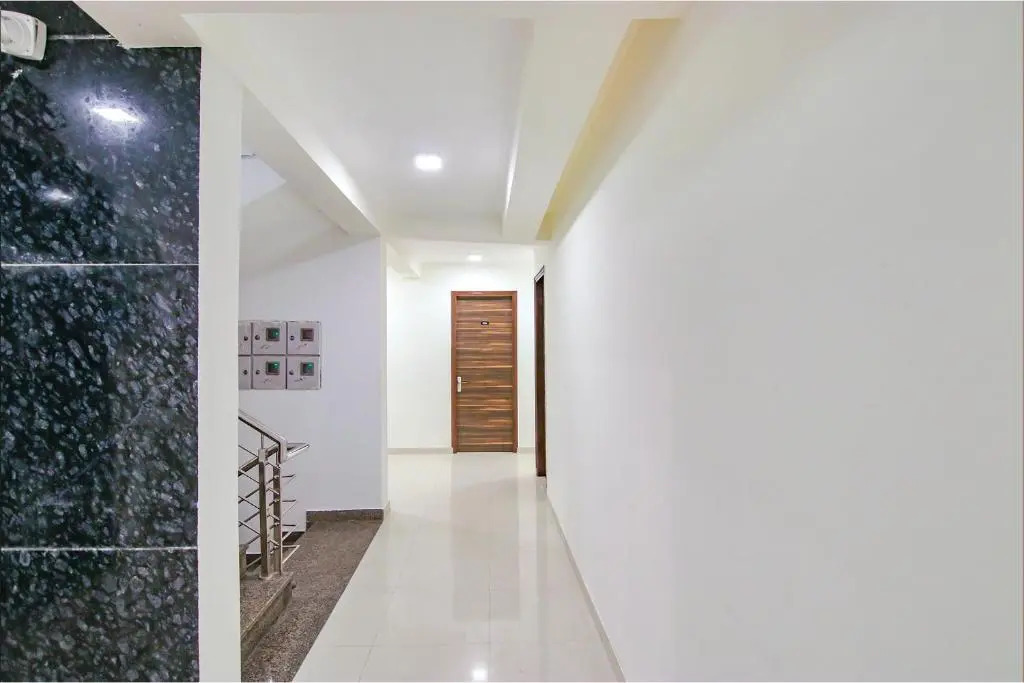FabHotel Aashiyana Paradise