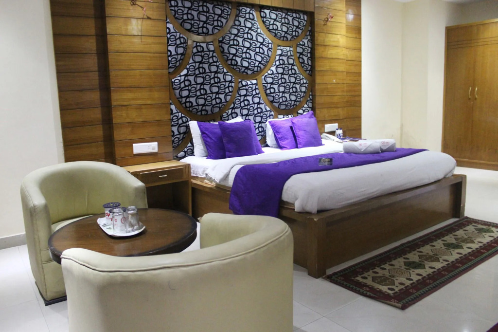 Hotel Raj Mandir