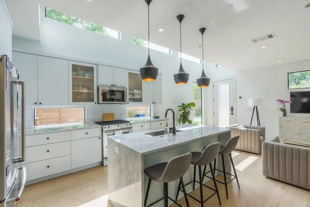 Brand NEW Austin Abode 2 bd 2.5 ba!