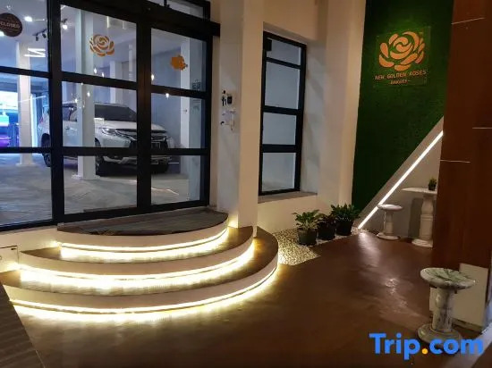 New Golden Clouds - Non Smoking Homestay
