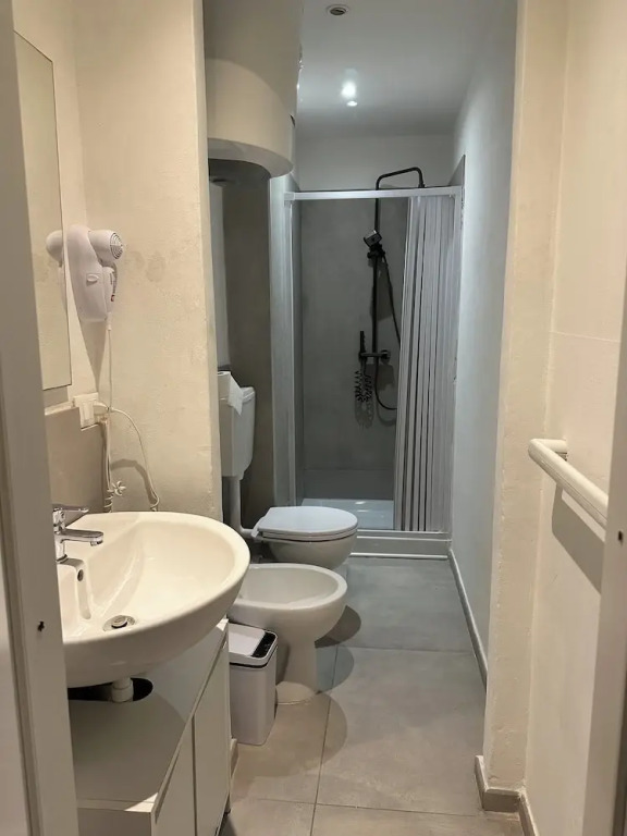 Station Apartment East