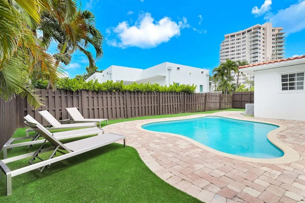 Family-Friendly Beach House, Steps to Beach