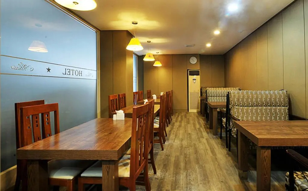 Abata Business Hotel