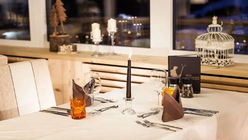 Hotel Alpenfriede