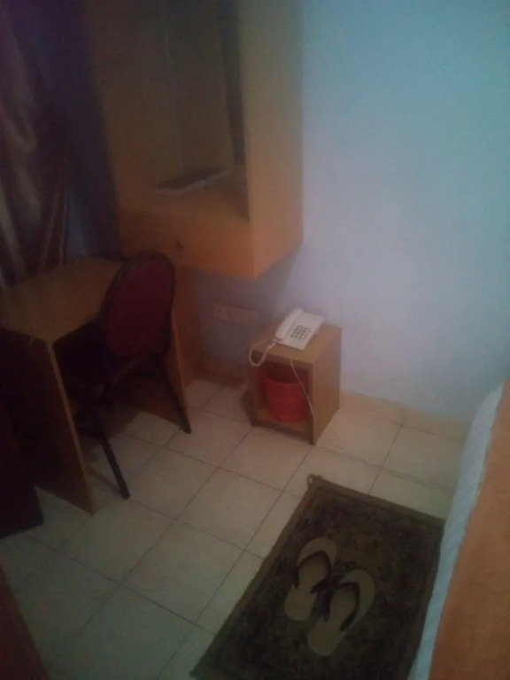 3 In 1 Hotel