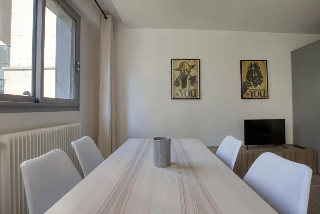 Superb Apartment Near The Bassin De La Villette