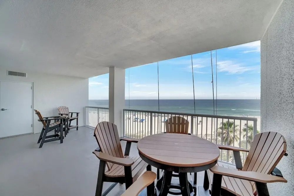 Summer House 504b