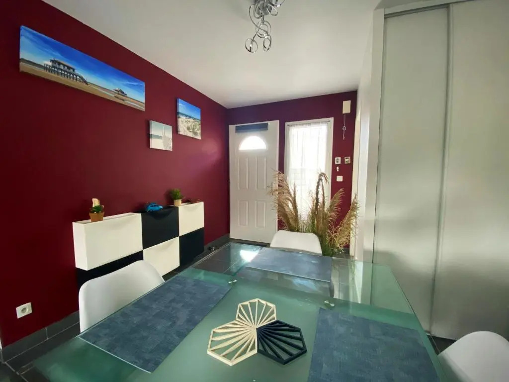 Appartement tout confort, belle terrasse.