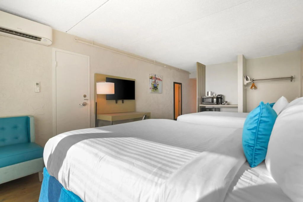 Inn on Destin Harbor, an Ascend Collection Hotel