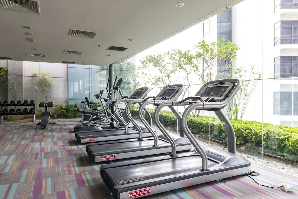Bright 2BR Condo for 5 W/kl City View