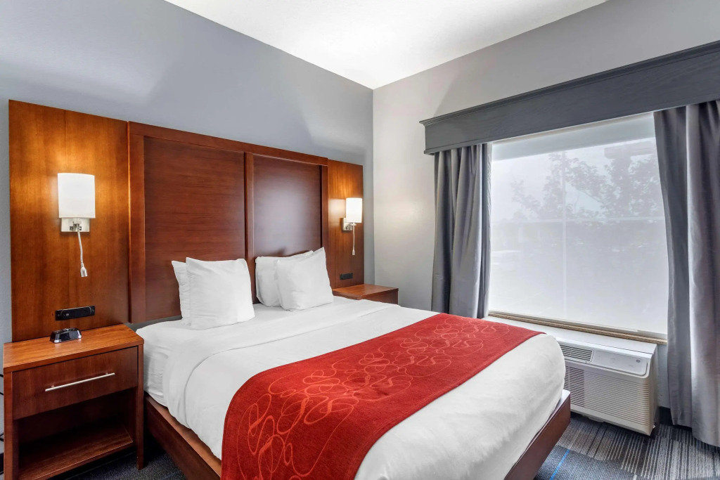 Comfort Suites Olive Branch - Memphis South