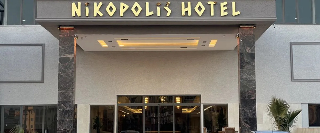 Nikopolis Hotel