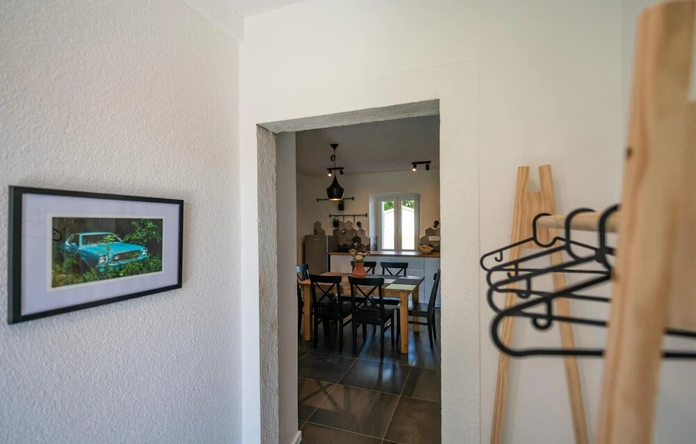 Gorgeous Home In Nedescina