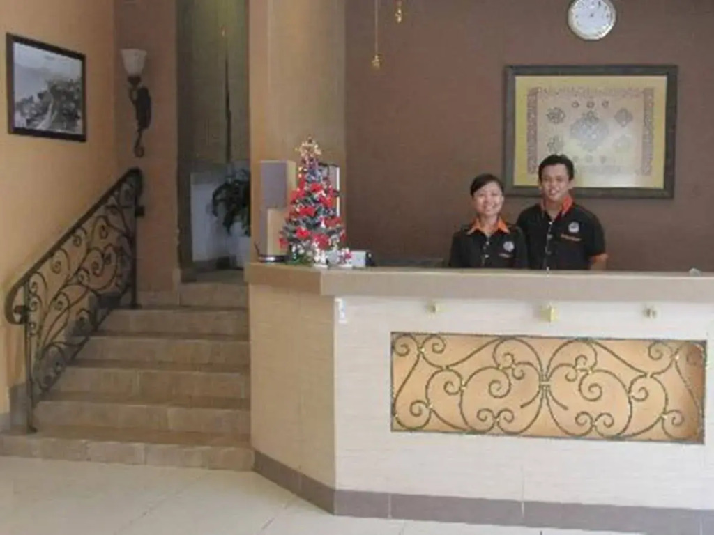 Seri Borneo Hotel