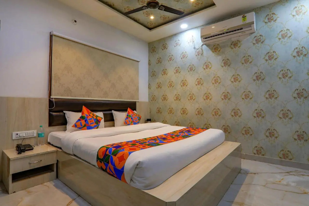 Hotel O Aditya residency