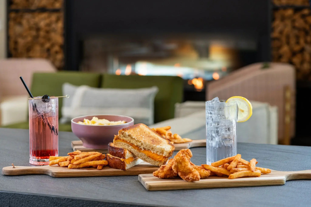The Inelle, Oakhurst Yosemite, a Tribute Portfolio Hotel