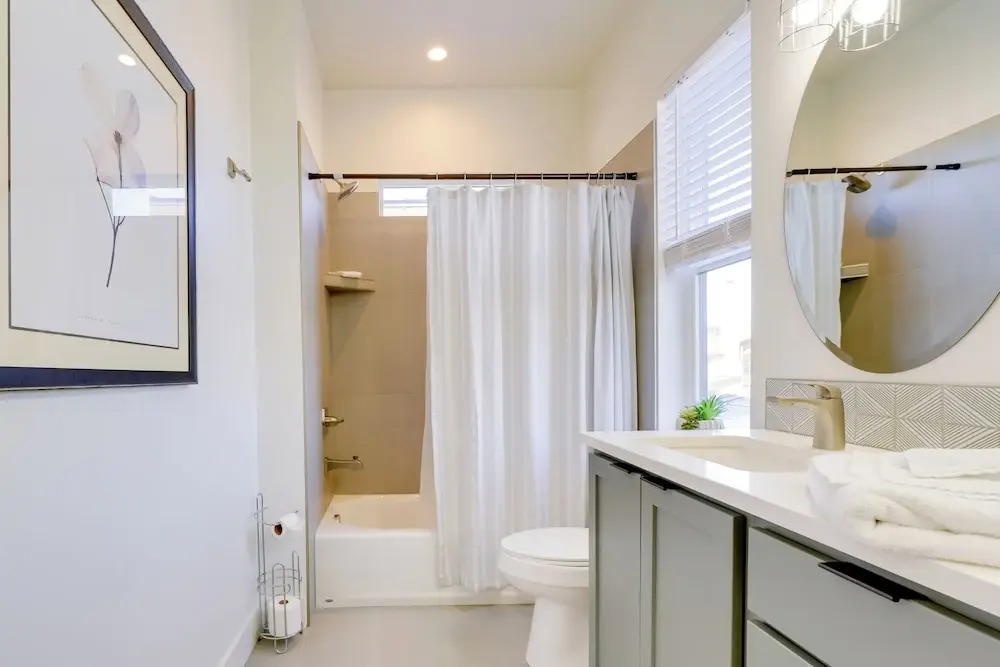 Walk to Main Street! Sleek Grand Junction Stay