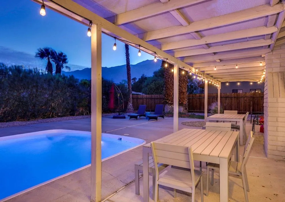 Poolside Living 4 Bedroom Home by Redawning