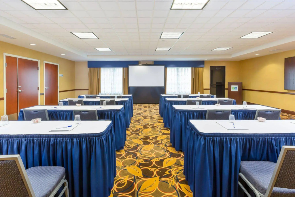 Holiday Inn Express and Suites Helena by IHG