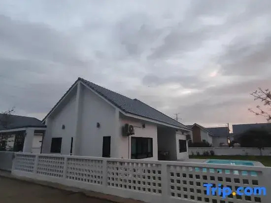 avipoolvilla.cnx
